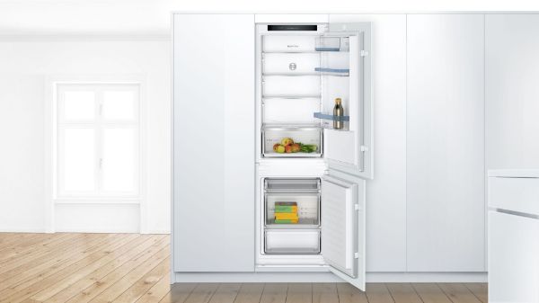Picture of Bosch KIV86VSE0G Serie 4 Built In Fridge Freezer