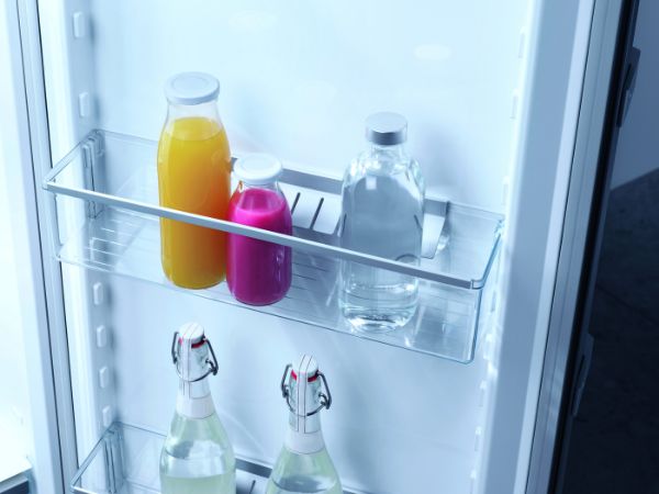 Miele KS 4383 DD Freestanding Fridge with DynaCool and DailyFresh_shelf