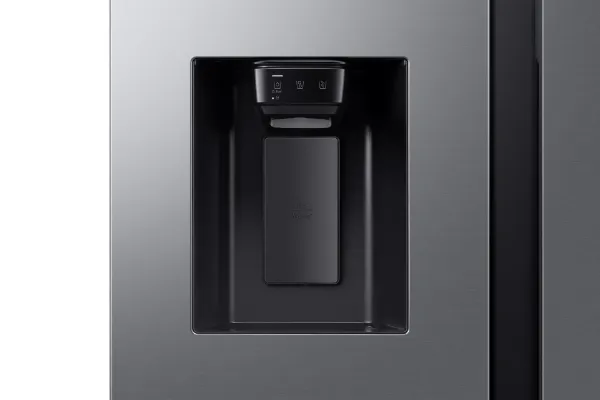 Samsung RS70F64KETEU 91cm Side by Side American Fridge Freezer - Silver_water dispenser