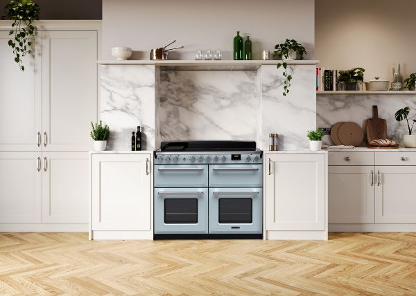 Rangemaster 15253 Estel Deluxe 110 Dual Fuel Range Cooker in Misty Blue with Chrome Trim - ESDLB110DFPMSB/CM1_room view