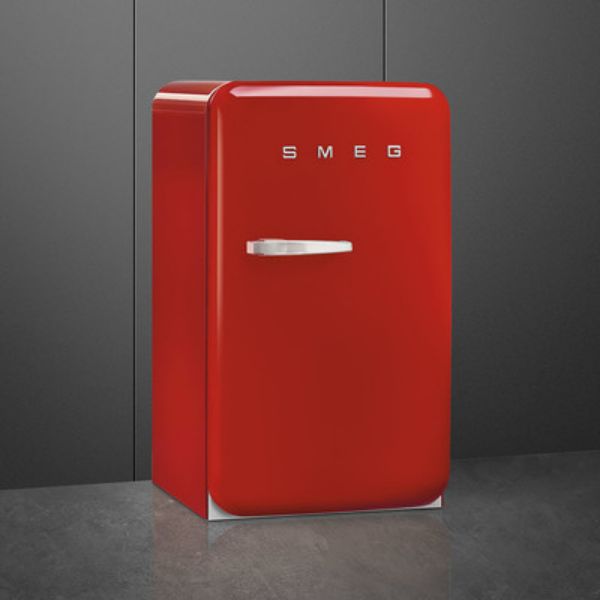 Smeg 55cm 50s Style Right Hand Hinged Home Bar Fridge In Red_side