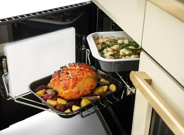 Rangemaster 15301 Estel Deluxe 110 Induction Range Cooker in Pale Cream with Chrome Trim - ESDLB110EIPPCR/CM1_left oven