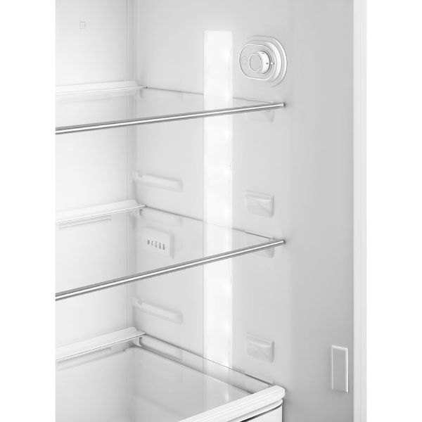 Smeg FAB30RWH5UK 60cm 50s Fridge Freezer Style Right Hand Hinge In White_insidemain
