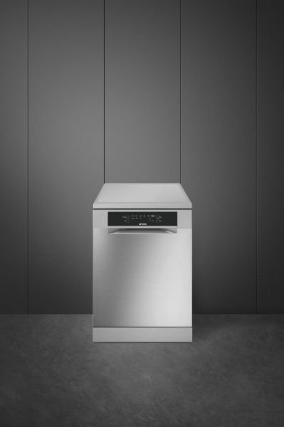 Smeg DF345CQSX 60cm Freestanding Dishwasher with 14 place settings in Stainless steel_ front view fitted