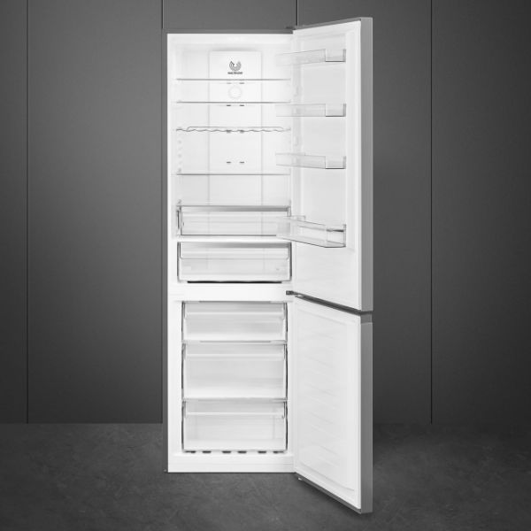 Smeg FC20XDNEUK 60cm Freestanding Fridge Freezer Stainless Steel Effect Doors open