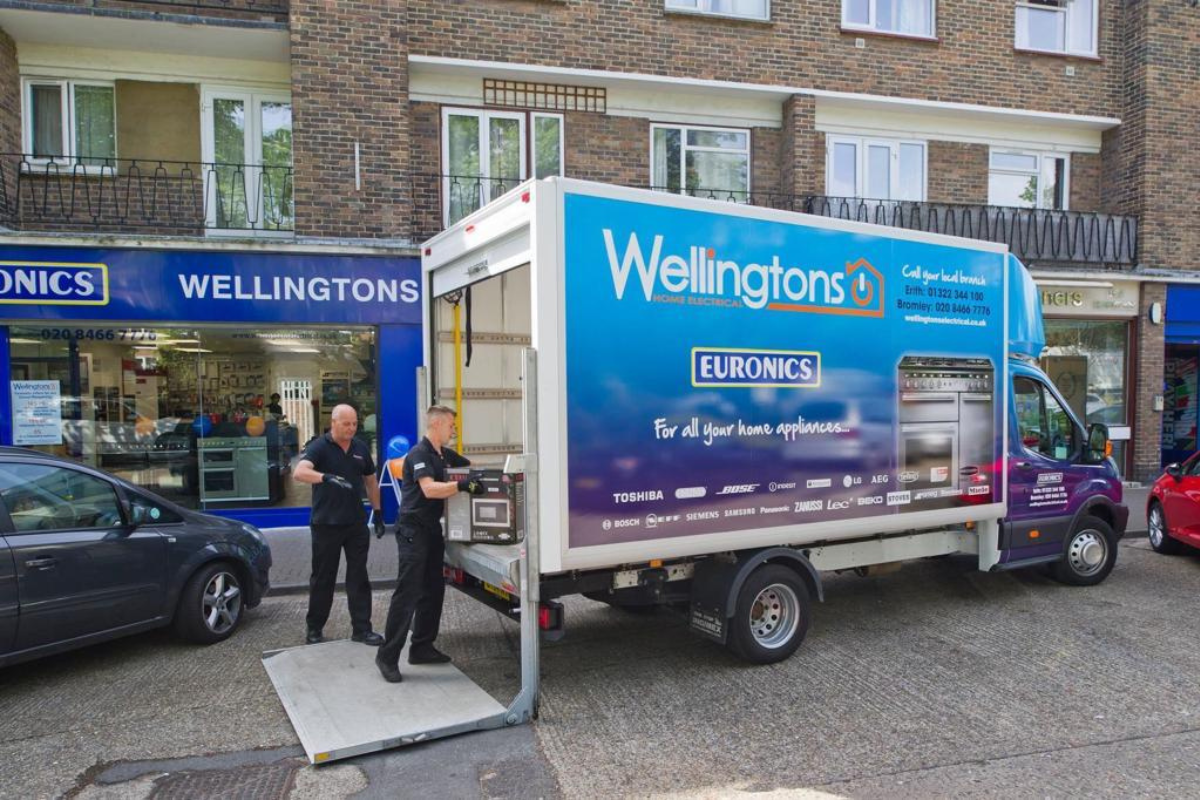 Why choose delivery and installation with Wellingtons..