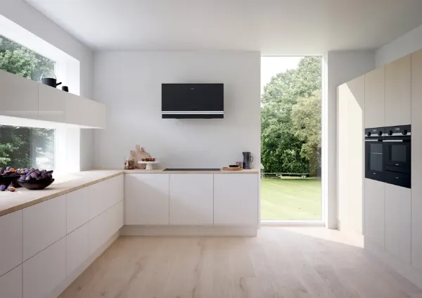 Siemens HB535A0S0B Built In Single Electric Oven_room view