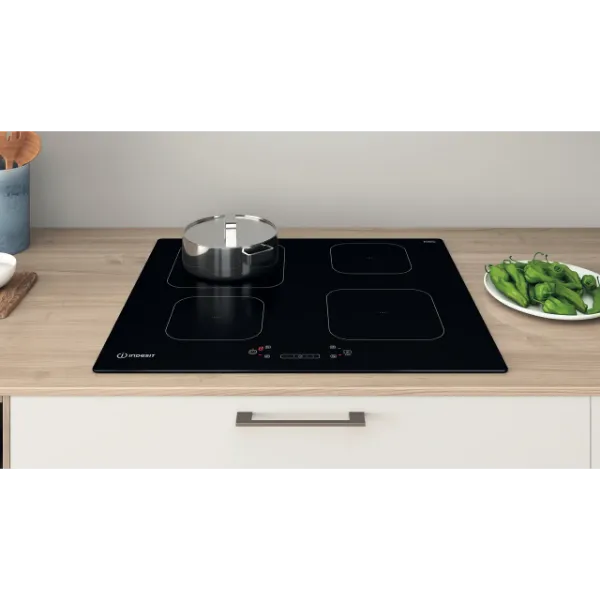 Indesit IS 83Q60 NE Induction glass-ceramic hob - Black demo 2