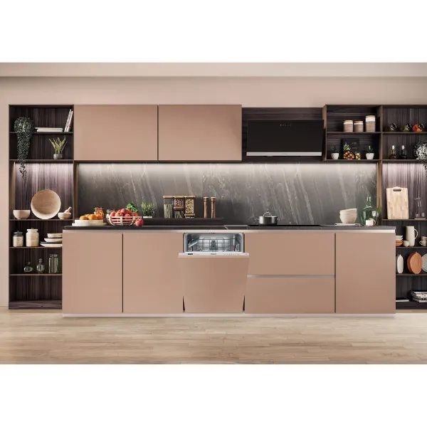 Hotpoint H2I HD526 UK Built-in 14 Place Settings Dishwasher main 2
