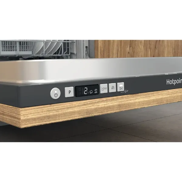 Hotpoint H2I HD526 B UK Built-in 14 Place Settings Dishwasher controls