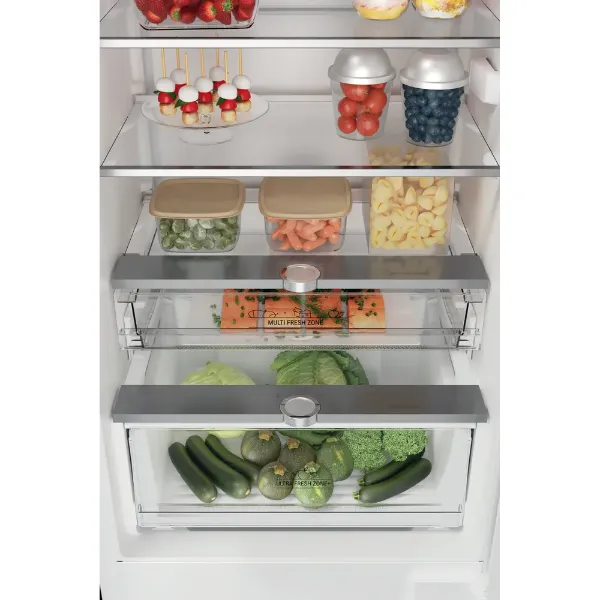 Hotpoint HTC20T322 built in fridge freezer drawers 3