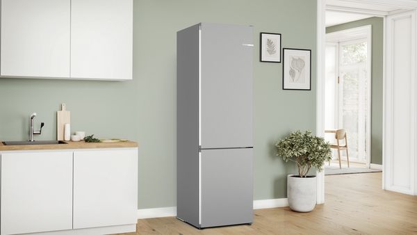 Bosch KGN392LBFG 60cm Freestanding Fridge Freezer in Inox-look