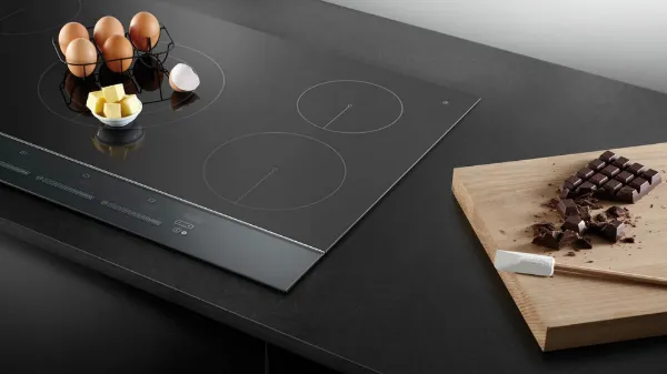 Fisher & Paykel CI904CTB1 90cm 4 Zone Induction Hob - Black Glass