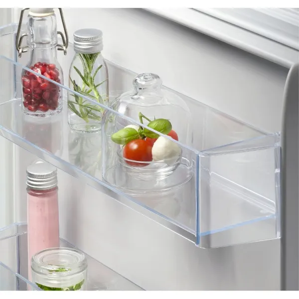 AEG TK6DS181ES 6000 DynamicAir Integrated Larder Fridge_Door Storage Detail