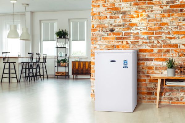 RHL550EW Undercounter Larder Fridge – White_setup