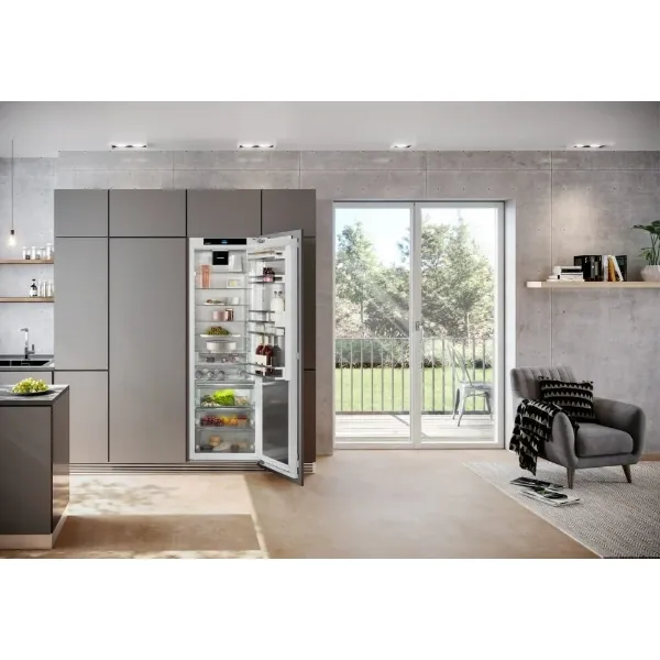 Liebherr IRBAc5190-001 Peak BioFresh Professional Integrated Larder Fridge_Installed Kitchen View