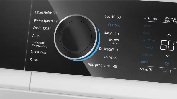 Siemens WG66B2A1GB iQ700 11kg 1600 Spin Washing machine