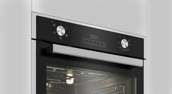 Blomberg ROEN7201X 72L Single Electric Oven - Inox_close up