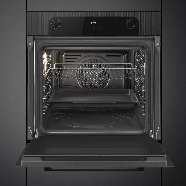 Smeg SF6200TBI 59.7cm Built In Electric Single Oven - Black