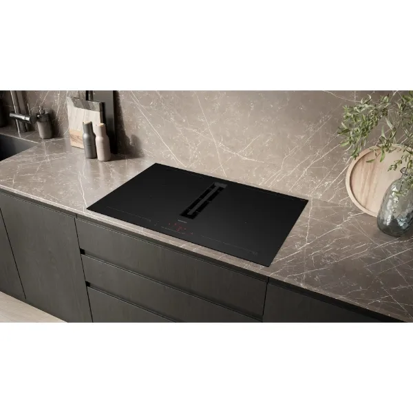 Siemens EX81AHL26E Induction hob with integrated ventilation system in matt black_installed